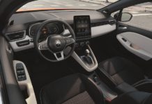 Hitech το εσωτερικό του νέου Renault Clio