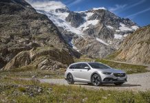 «Τετρακίνητο Αυτοκίνητο της Χρονιάς 2019» το Opel Insignia