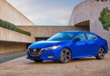 Πρεμιέρα για το Nissan Sentra στο Λος Άντζελες
