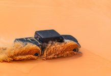 To Jeep Gladiator κατακτά την έρημο Rub’ al Khali στο Abu Dhabi