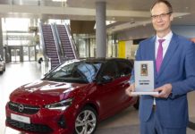 Το νέο Opel Corsa απέσπασε το “Connected Car Award”