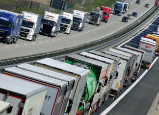 Τι ζητούν οι ιδιοκτήτες φορτηγών για το Τελωνείο Λάρισας;