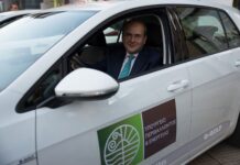 Χατζηδάκης: Στοπ στις εισαγωγές παμπάλαιων μεταχειρισμένων ΙΧ!