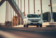 Νέες μειωμένες τιμές για το Honda CR-V Hybrid