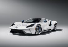 Νέες κορυφαίες εκδόσεις για το Ford GT