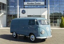 Εβδομηκοστά γενέθλια για το πιο παλιό VW Transporter