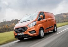 Ford Transit Custom από 199 ευρώ το μήνα!