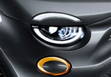 Το νέο ηλεκτρικό Fiat 500 τροφοδοτεί με ενέργεια τους νέους