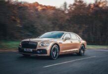 Νέα Bentley Flying Spur V8 με 550 ίππους και 318 τελική χλμ.