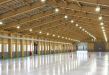 Κέντρο δοκιμών σε εσωτερική επιφάνεια πάγου από την Yokohama