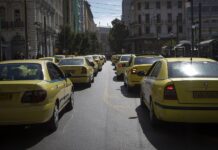 Πόσοι ιδιοκτήτες Ταξί πρέπει να πάρουν ηλεκτρικό ΙΧ το 2026 και πόσοι το 2027;