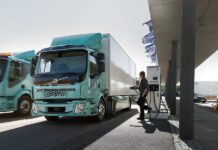 Ουραγός η Ελλάδα στα σημεία φόρτισης φορτηγών στην ΕΕ!