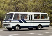 Mazda Parkway: Το μοναδικό minibus με περιστροφικό κινητήρα