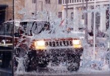Έτσι γιγαντώθηκε ο θρύλος του Jeep Grand Cherokee