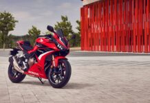 Αυτή είναι η νέα Honda CRB500R
