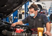 Με αυτό τον τρόπο οι τεχνικοί της Ford λύνουν δύσκολα προβλήματα