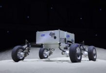 Η Nissan αποκαλύπτει ένα πρωτότυπο σεληνιακό ρόβερ