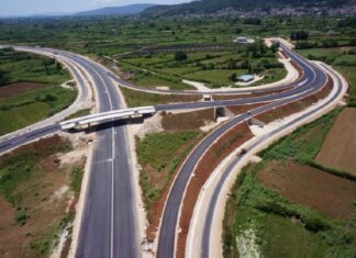 Δήμας: Η Ελλάδα στρατηγικός κόμβος στα νέα ευρωπαϊκά δίκτυα συνδεσιμότητας