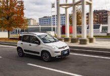 Σε τιμή έκπληξη το Fiat Panda Hybrid