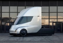 Πολλές οι ανεκπλήρωτες υποσχέσεις από την Tesla