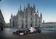 H Alfa Romeo ξυπνά το Μιλάνο με μια… Formula 1!