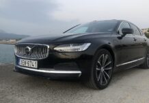 Δοκιμάζουμε το Volvo S90 T8 Recharge με 392 ίππους!