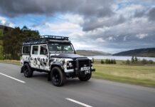 Land Rover: 25 μοναδικά Classic Defender Works V8 Trophy II