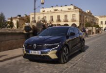 Νέο Renault Megane E-Tech Electric: Όλα αθόρυβα!