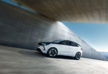 Νέο Opel Grandland GSe με 300 ίππους!