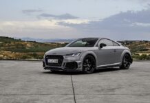Επετειακή έκδοση Audi TT RS Coupe iconic edition με 400 ίππους!