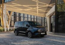 Ιδού το νέο Ford E-Tourneo Custom