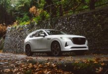 Με το Mazda CX-60 ο Σωτήρης Κοντιζάς