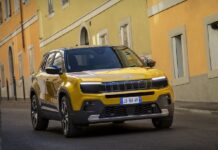 Στο στόχαστρο οι λύσεις εξατομίκευσης του Jeep Avenger