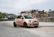 Διάκριση για το ηλεκτρικό Fiat 500 στη Γερμανία!