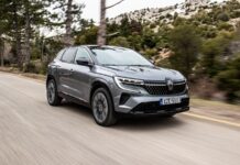 Οδηγούμε στην Ελλάδα το Renault Austral!