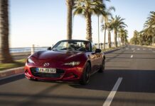 Νέες πιο πλούσιες εκδόσεις για το Mazda MX-5