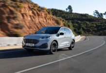 Νέο Ford Kuga Graphite Tech Edition
