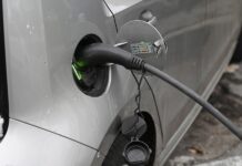 Υποχρεωτικά τα ηλεκτρικά Ταξί, ενοικιαζόμενα και εταιρικά ΙΧ!