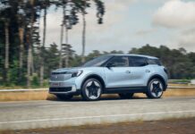To Ford Explorer είναι έτοιμο να ηλεκτρίσει τον κόσμο
