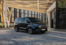 Νέο πρωτοποριακό Ford Tourneo Custom