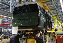 Έναρξη παραγωγής των νέων Ford Transit Courier και Tourneo Courier