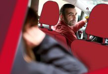 Ταξί: Οι Έλληνες στους 5 πιο πολυλογάδες επιβάτες της Ευρώπης