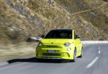 Το Abarth 500e στην τελική λίστα των 2024 World Car Awards