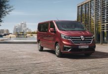 Renault Trafic Combi με 9 θέσεις!