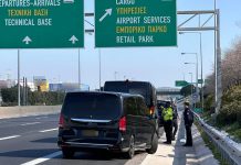 «Βροχή» τα πρόστιμα 3.000 ευρώ στα μαύρα πολυτελή vans και στις λιμουζίνες!
