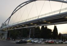 Ποιον αυτοκινητόδρομο θα περνούν με ασφάλεια οι πεζοί;