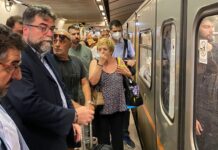 «Έφοδος» του υφυπουργού Μεταφορών στη Γραμμή 2 και 3 του Μετρό