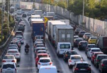 Πως θα σταματήσουν 20.000 μετακινήσεις φορτηγών στον Κηφισό;