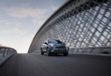 Με νέα χρωματική επιλογή το Toyota Yaris Cross GR Sport