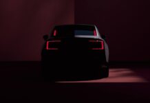 Volvo ES90: Αυτονομία 300 χλμ. σε μόλις 10 λεπτά φόρτισης